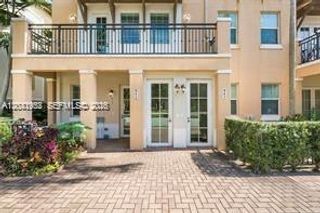845 SW 147th Ave 1901, Pembroke Pines, FL 33027