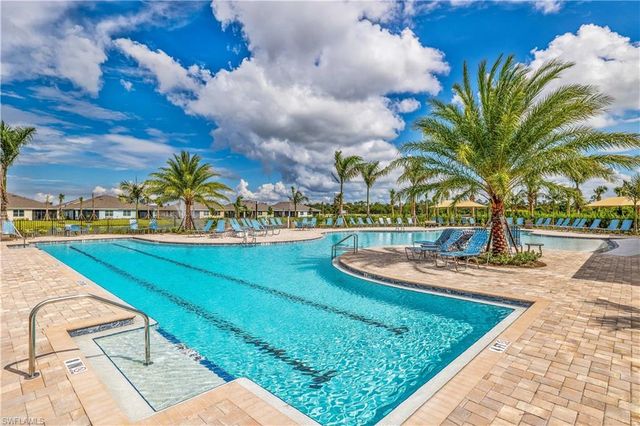 17767 Shade Tree LOOP, Punta Gorda, FL 33982