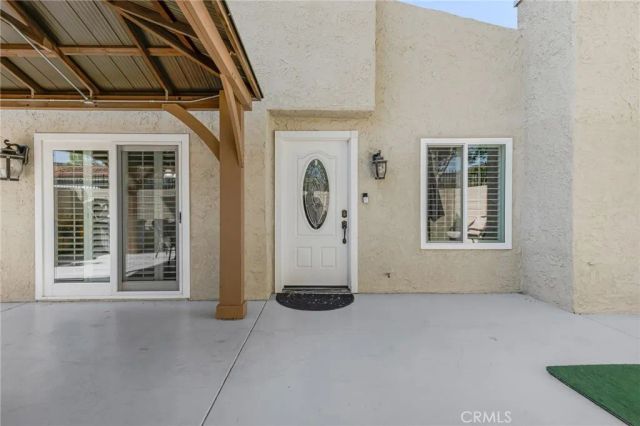 5688 E Los Angeles, Simi Valley, CA 93063