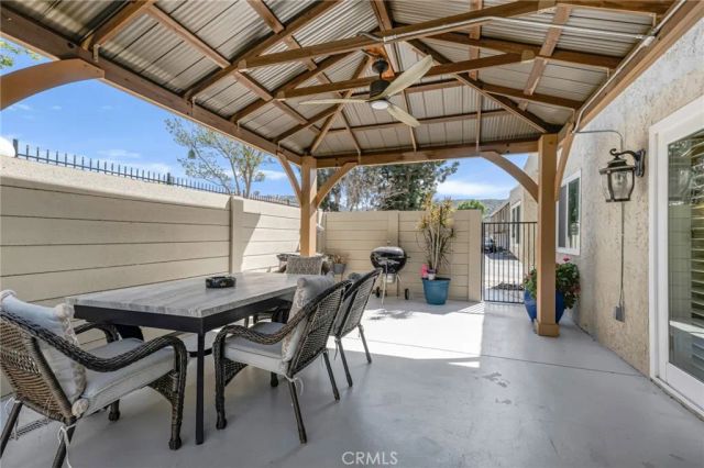 5688 E Los Angeles, Simi Valley, CA 93063