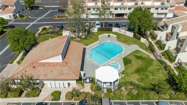 5688 E Los Angeles, Simi Valley, CA 93063