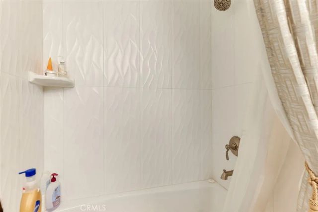 5688 E Los Angeles, Simi Valley, CA 93063