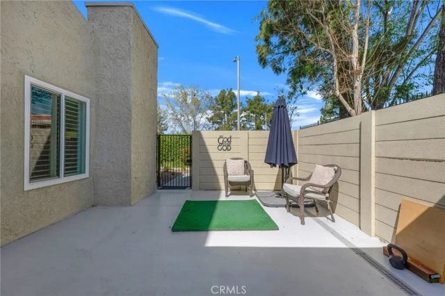 5688 E Los Angeles, Simi Valley, CA 93063