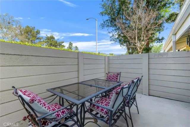 5688 E Los Angeles, Simi Valley, CA 93063