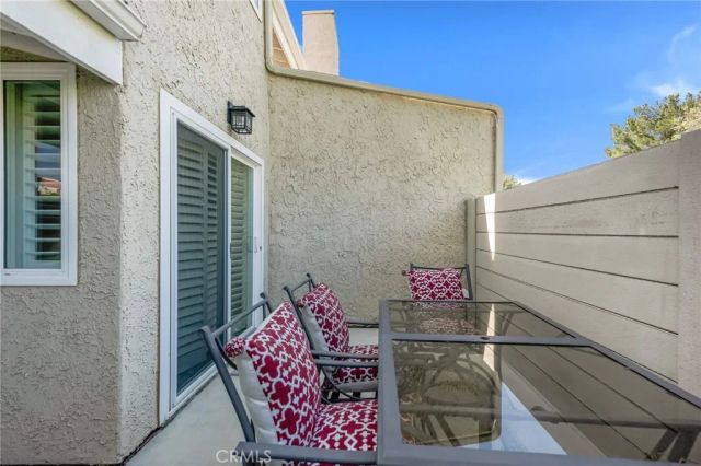 5688 E Los Angeles, Simi Valley, CA 93063