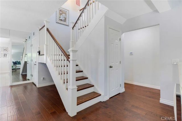 5688 E Los Angeles, Simi Valley, CA 93063