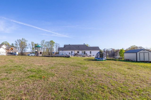 231 CANADY RD, Wellford, SC 29385
