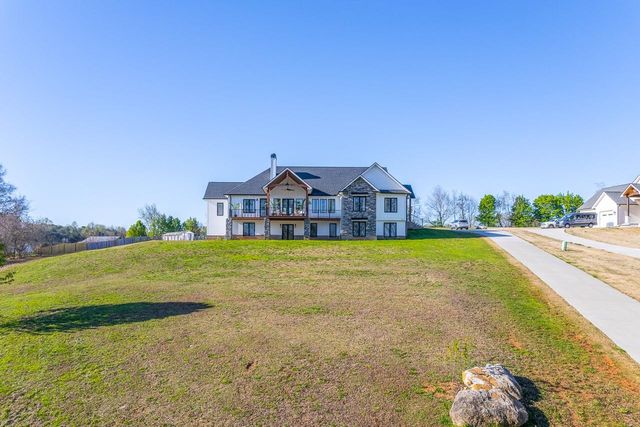 231 CANADY RD, Wellford, SC 29385