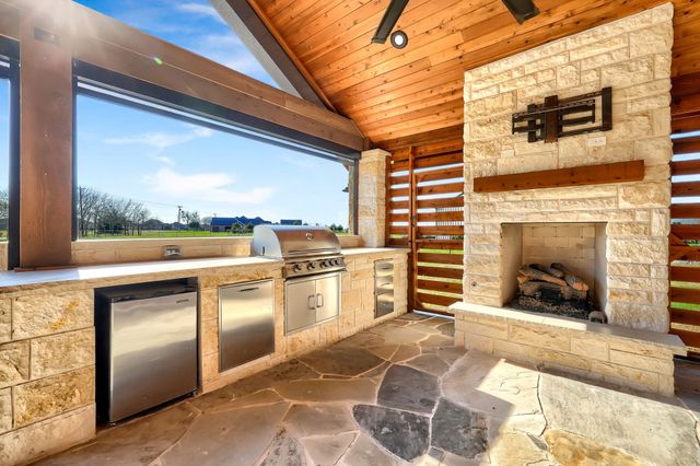 2214 Buck Court, Caddo Mills, TX 75135