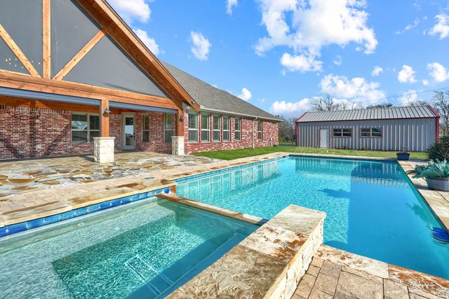 2214 Buck Court, Caddo Mills, TX 75135