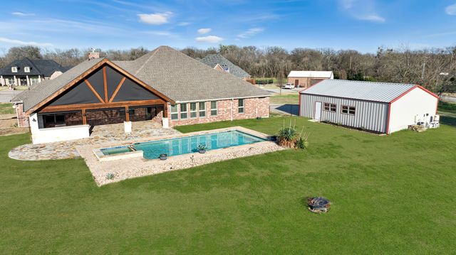 2214 Buck Court, Caddo Mills, TX 75135