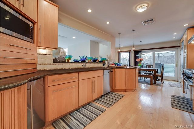 910 Route 9w S, Nyack, NY 10960