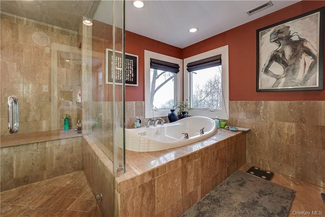 910 Route 9w S, Nyack, NY 10960