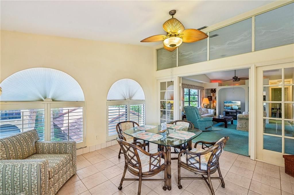 Image 16 of property listing at 5510 SW 4th PL 605, Cape Coral, FL 33914