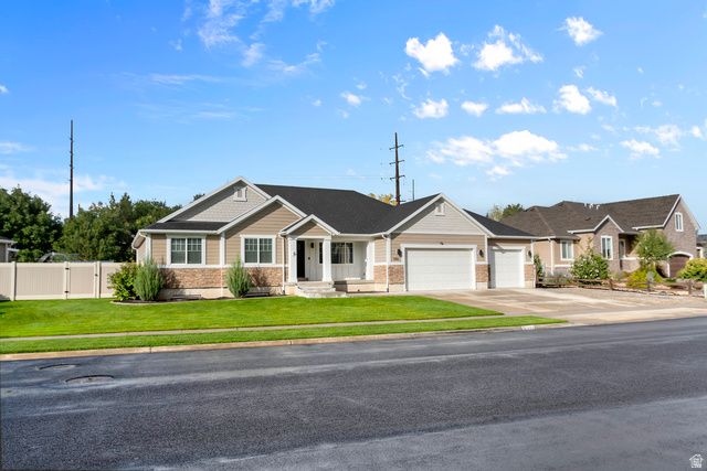886 S RIVER RIDGE LN, Spanish Fork, UT 84660