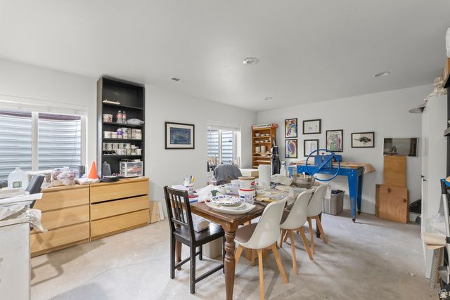 886 S RIVER RIDGE LN, Spanish Fork, UT 84660