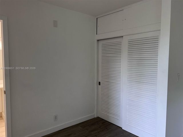 1350 E Sample Road 306, Pompano Beach, FL 33064