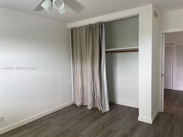 1350 E Sample Road 306, Pompano Beach, FL 33064