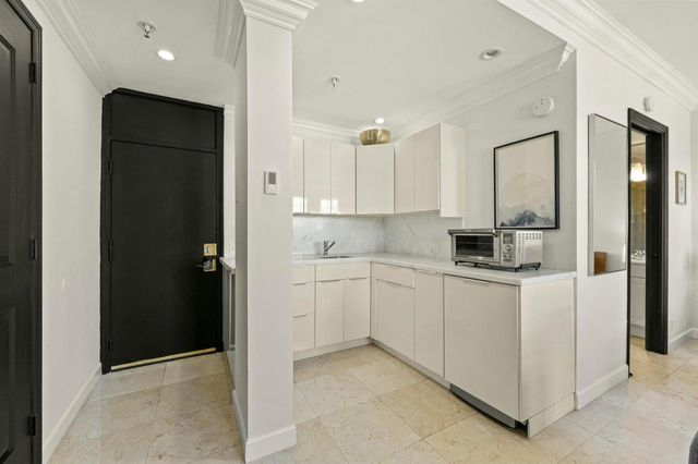 235 Sunrise Avenue 3204 & 3206, Palm Beach, FL 33480