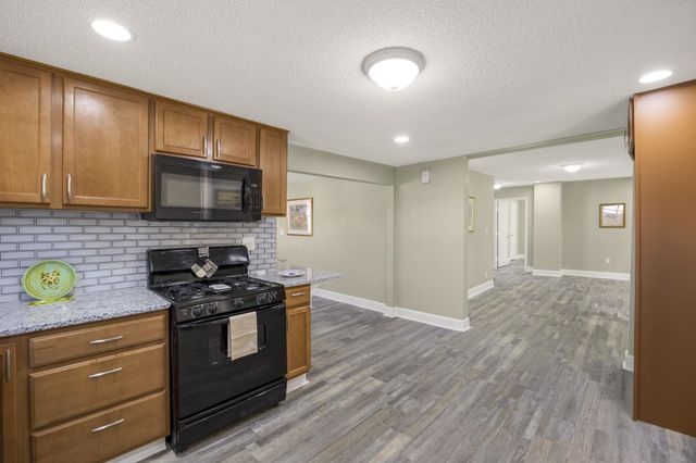 107 Boyd Ave, Simpsonville, SC 29681