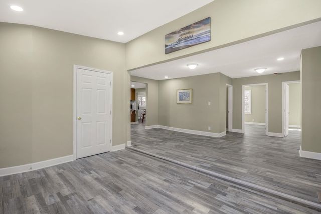 107 Boyd Ave, Simpsonville, SC 29681