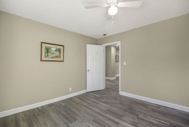 107 Boyd Ave, Simpsonville, SC 29681