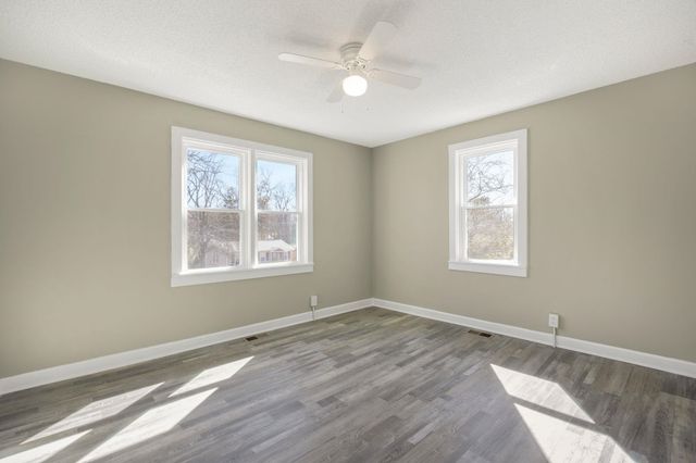 107 Boyd Ave, Simpsonville, SC 29681