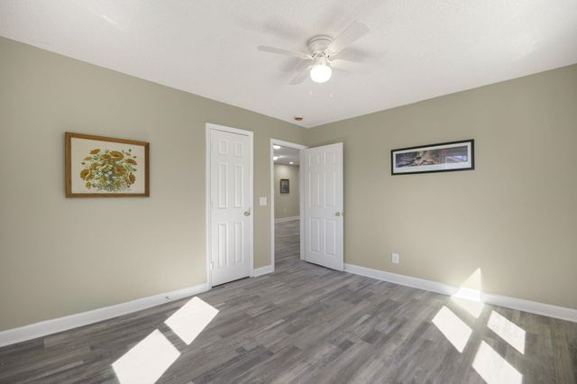 107 Boyd Ave, Simpsonville, SC 29681