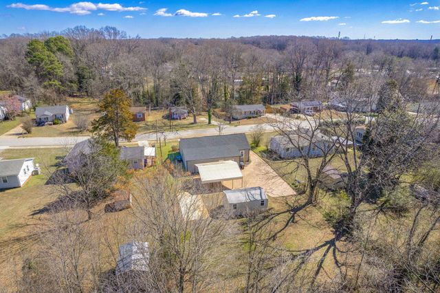 107 Boyd Ave, Simpsonville, SC 29681