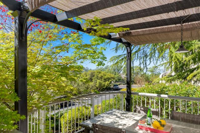 2045 Vista Mar Dr, El Dorado Hills, CA 95762