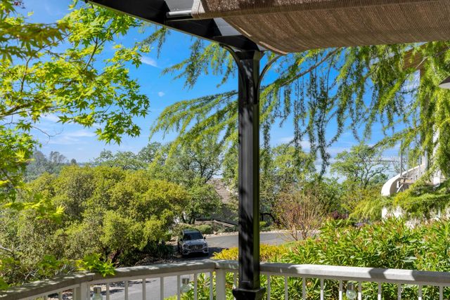 2045 Vista Mar Dr, El Dorado Hills, CA 95762