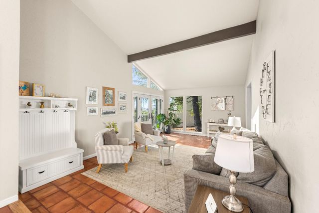 2045 Vista Mar Dr, El Dorado Hills, CA 95762