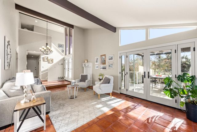 2045 Vista Mar Dr, El Dorado Hills, CA 95762