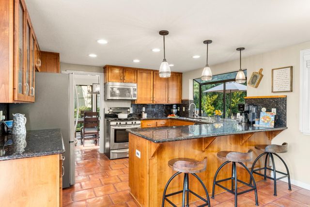 2045 Vista Mar Dr, El Dorado Hills, CA 95762