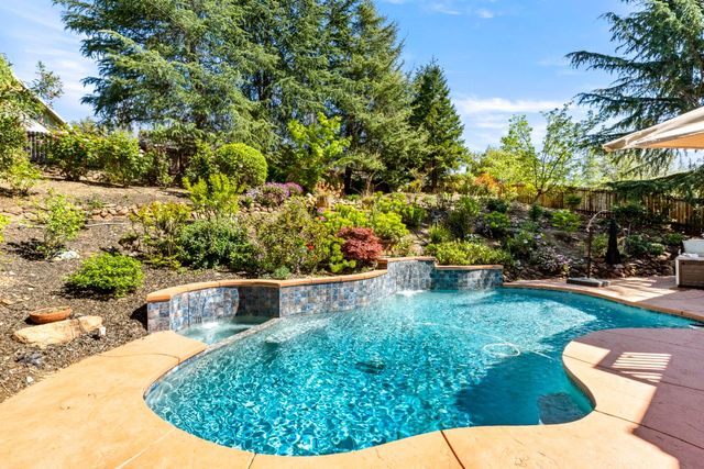 2045 Vista Mar Dr, El Dorado Hills, CA 95762