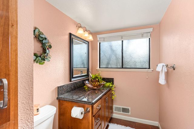 2045 Vista Mar Dr, El Dorado Hills, CA 95762