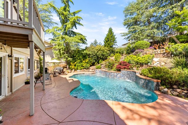 2045 Vista Mar Dr, El Dorado Hills, CA 95762