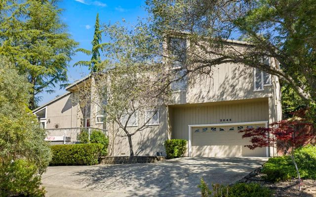 2045 Vista Mar Dr, El Dorado Hills, CA 95762