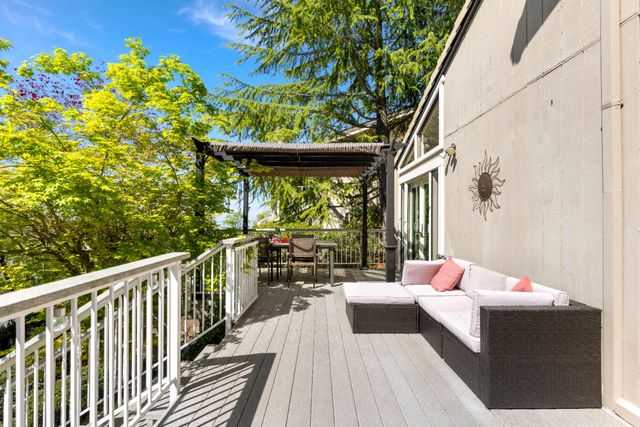 2045 Vista Mar Dr, El Dorado Hills, CA 95762