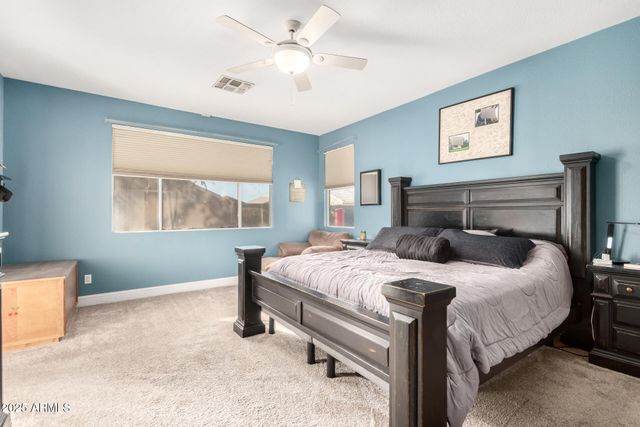 8553 W JENAN Drive, Peoria, AZ 85345