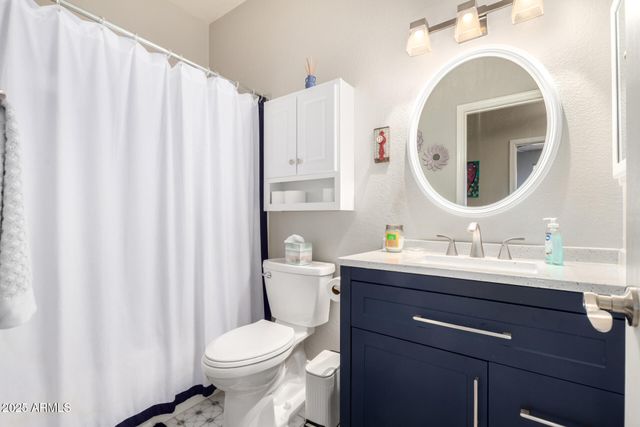 8553 W JENAN Drive, Peoria, AZ 85345