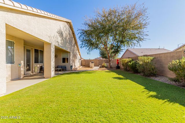 8553 W JENAN Drive, Peoria, AZ 85345