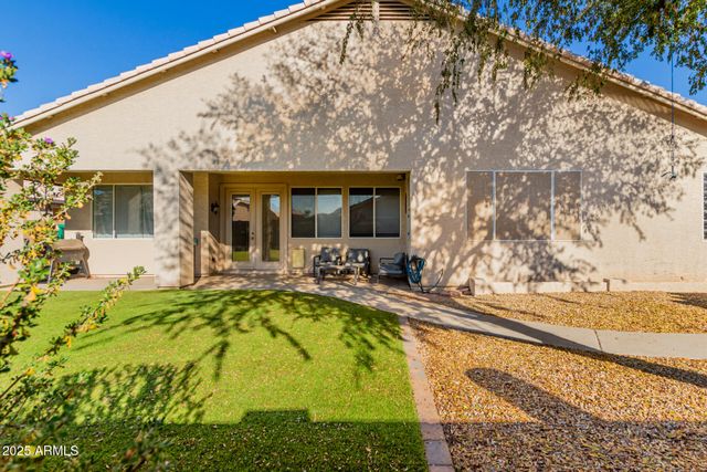 8553 W JENAN Drive, Peoria, AZ 85345