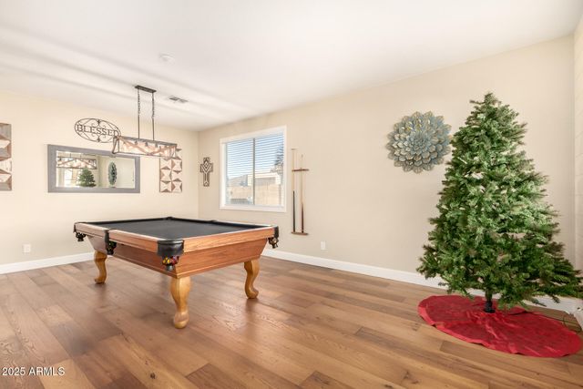 8553 W JENAN Drive, Peoria, AZ 85345