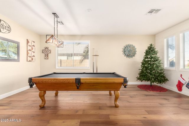 8553 W JENAN Drive, Peoria, AZ 85345