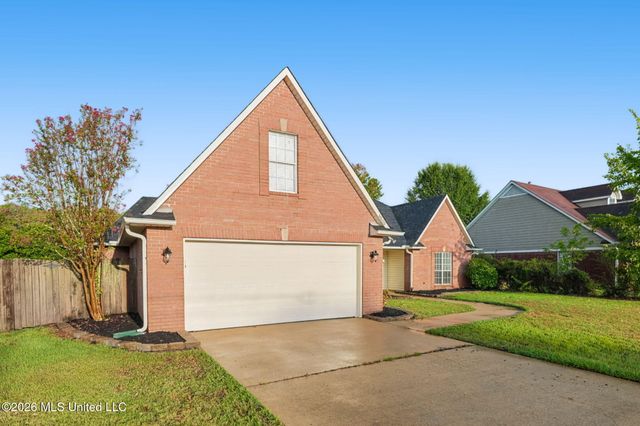 6800 Greyhawk Cove, Olive Branch, MS 38654
