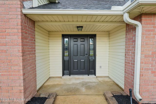 6800 Greyhawk Cove, Olive Branch, MS 38654