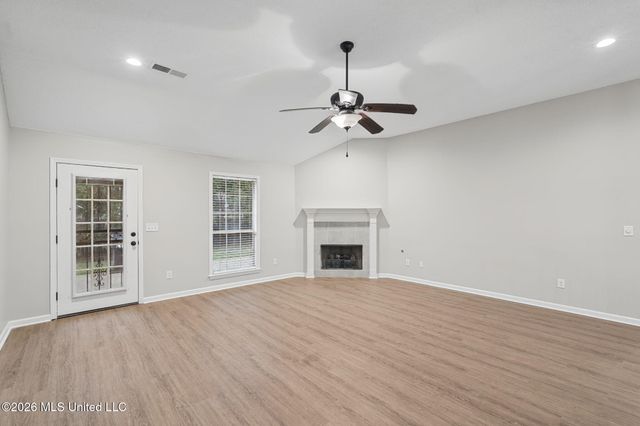 6800 Greyhawk Cove, Olive Branch, MS 38654