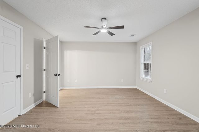 6800 Greyhawk Cove, Olive Branch, MS 38654