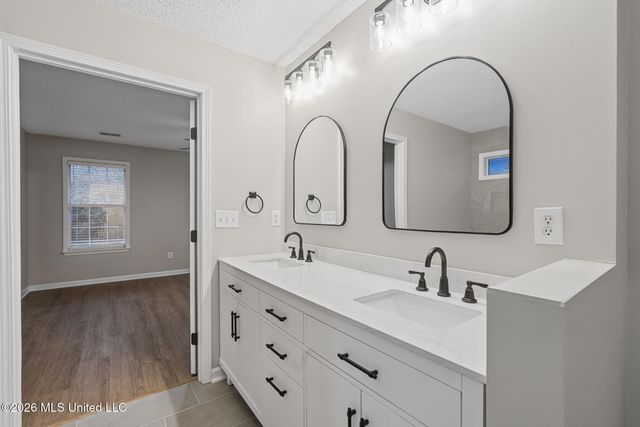 6800 Greyhawk Cove, Olive Branch, MS 38654